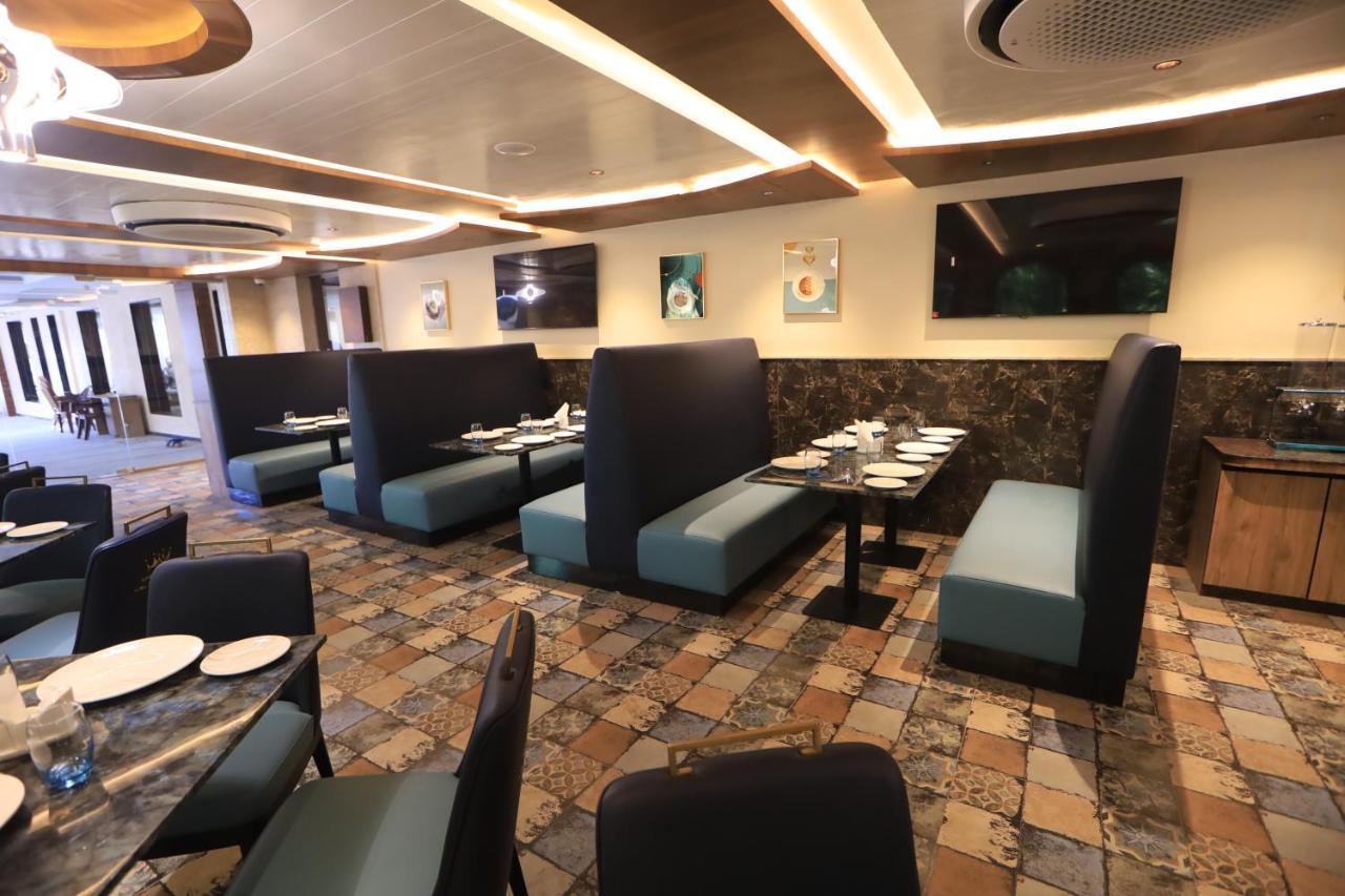Kings Bury Inn Кумбаконам Екстериор снимка